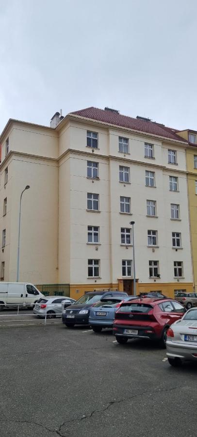 Folimanka Apartment Прага Екстериор снимка